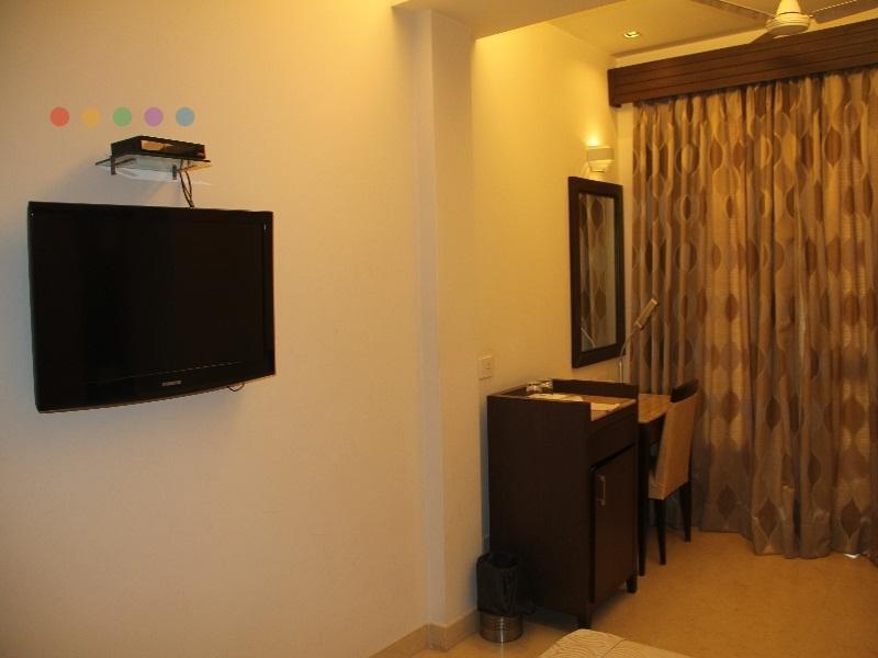 Metropolis Tourist Home New Delhi Ngoại thất bức ảnh