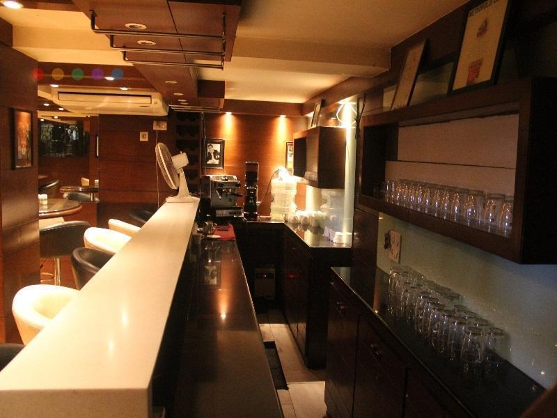 Metropolis Tourist Home New Delhi Ngoại thất bức ảnh